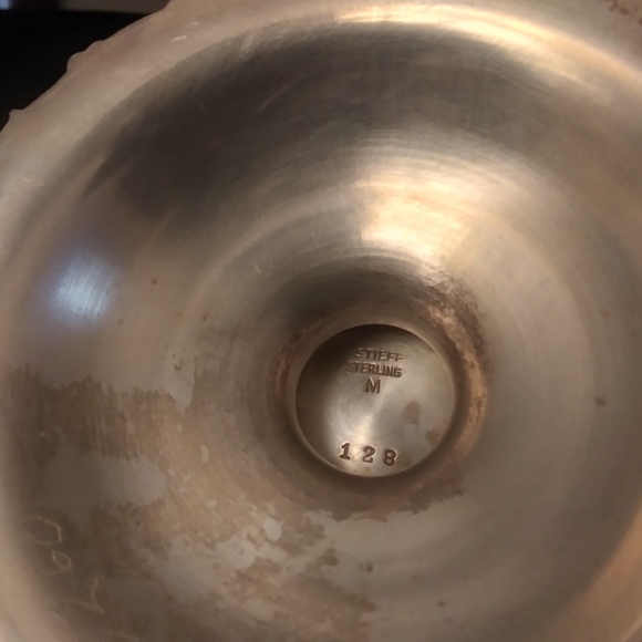 Antique tea or coffee pot - Picture 11 of 15